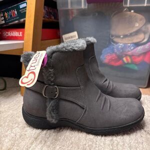 Baretraps Women's Grey Boots